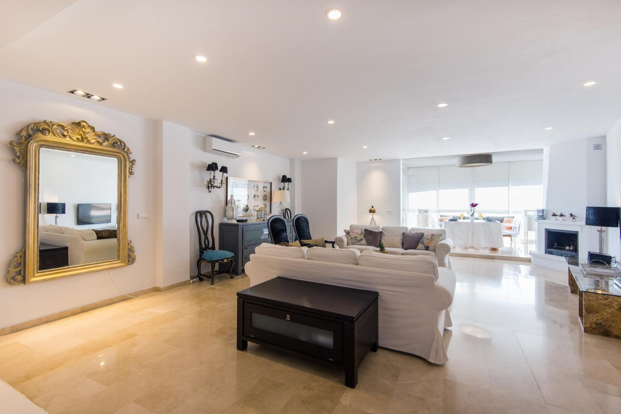 Royal Torrequebrada Exclusivo Apartamento Cerca De La Playa Apartment Беналмадена Екстериор снимка